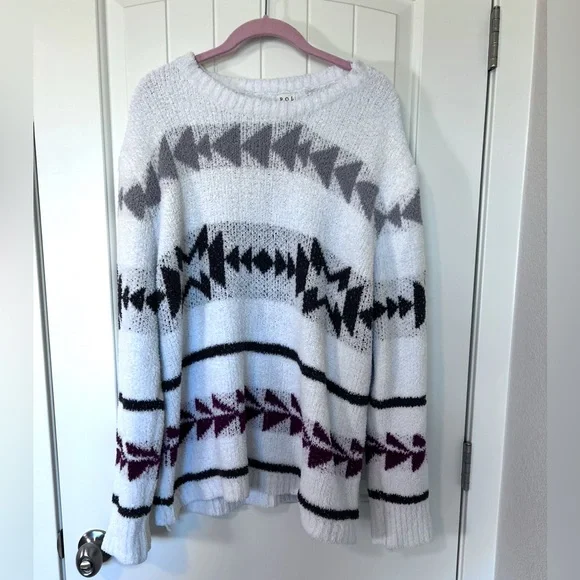 POL Luxe Chenille Aztec Boho
Southwestern Oversize White Sweater Sz Large - Picture 5 of 10
